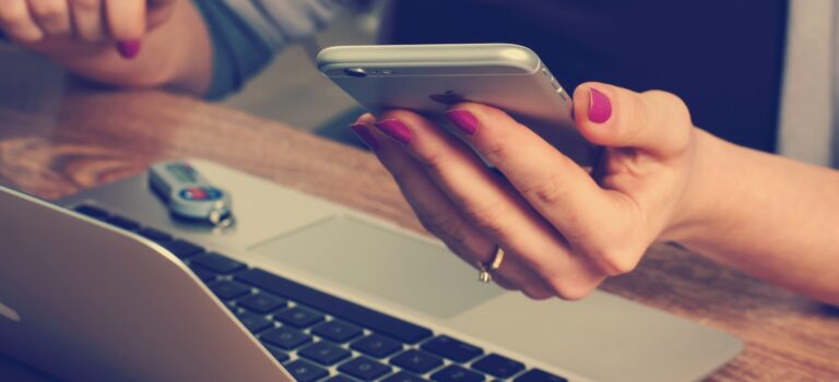 Czym jest marketing SMS i czy warto go stosować